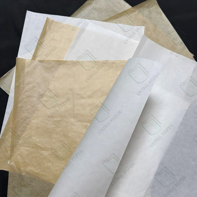 Un bon prix. Papier à l'épreuve de la graisse sans fluor pour emballage alimentaire 30 gm 40 gm 50 gm 60 gm en ligne